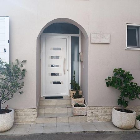 Apartments Vrime บีโอกราดนาโมรู ภายนอก รูปภาพ
